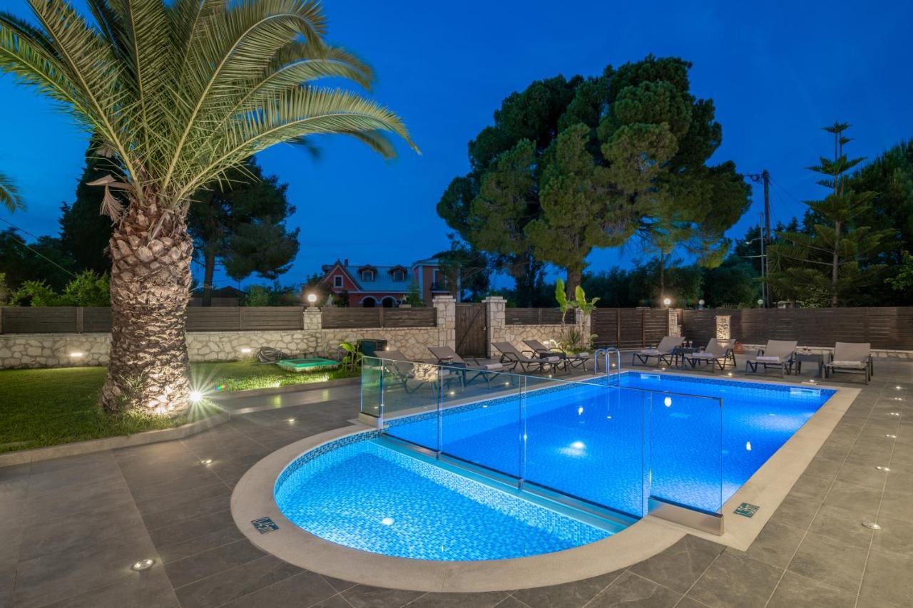 Koukounariá Luxury Villa Vanato & Pool מראה חיצוני תמונה