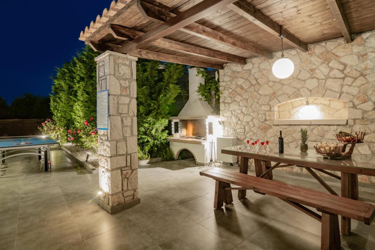 Koukounariá Luxury Villa Vanato & Pool מראה חיצוני תמונה